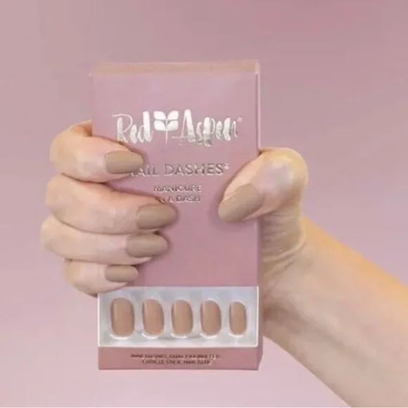 Heidi Hiked Canyon Loop Nail Dashes by Red Aspen Medium Round style - Picture 3 of 5